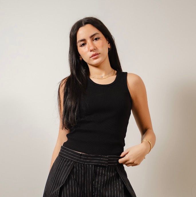 Basic Black Top